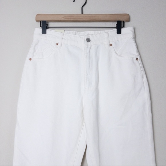 NWT Rollas Original High Rise Straight Jean 28 Layla White Distressed Knee Rip - Picture 7 of 12